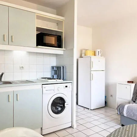 Familial Avec Piscine, Terrasse Et Parking Au Lavandou - 5 Couchages - Fr-1-251-487 勒拉旺杜