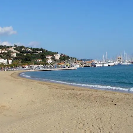 Familial Avec Piscine, Terrasse Et Parking Au Lavandou - 5 Couchages - Fr-1-251-487 Le Lavandou