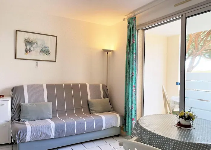 Appartement Familial Avec Piscine, Terrasse Et Parking Au Lavandou - 5 Couchages - Fr-1-251-487 Le Lavandou