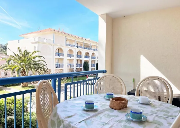 Apartman Familial Avec Piscine, Terrasse Et Parking Au Lavandou - 5 Couchages - Fr-1-251-487 Le Lavandou